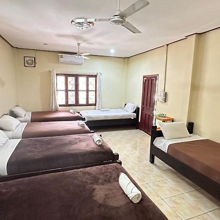 Pakbeng Guesthouse エクステリア 写真
