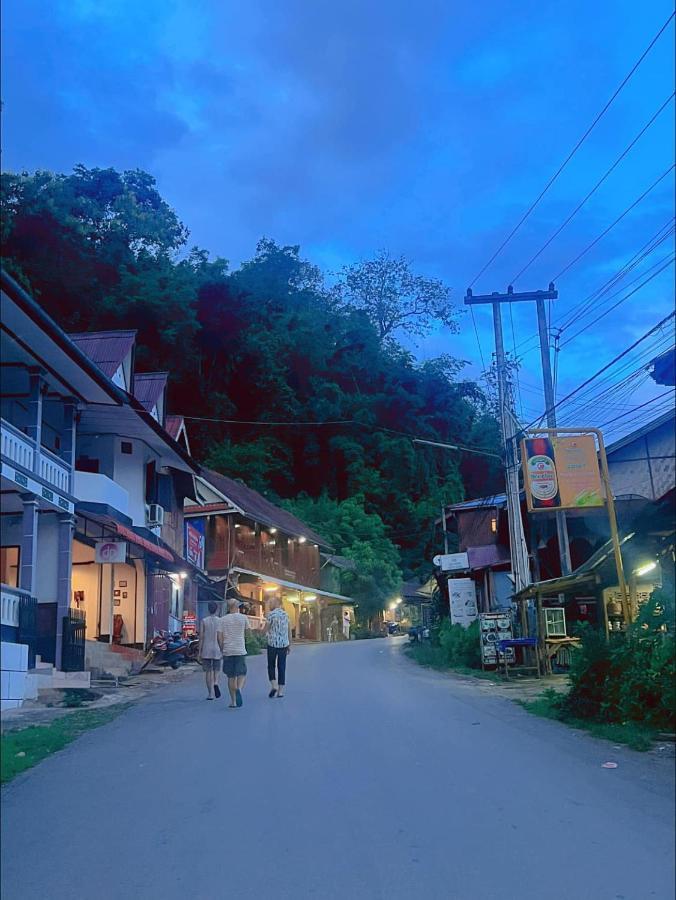 Pakbeng Guesthouse エクステリア 写真
