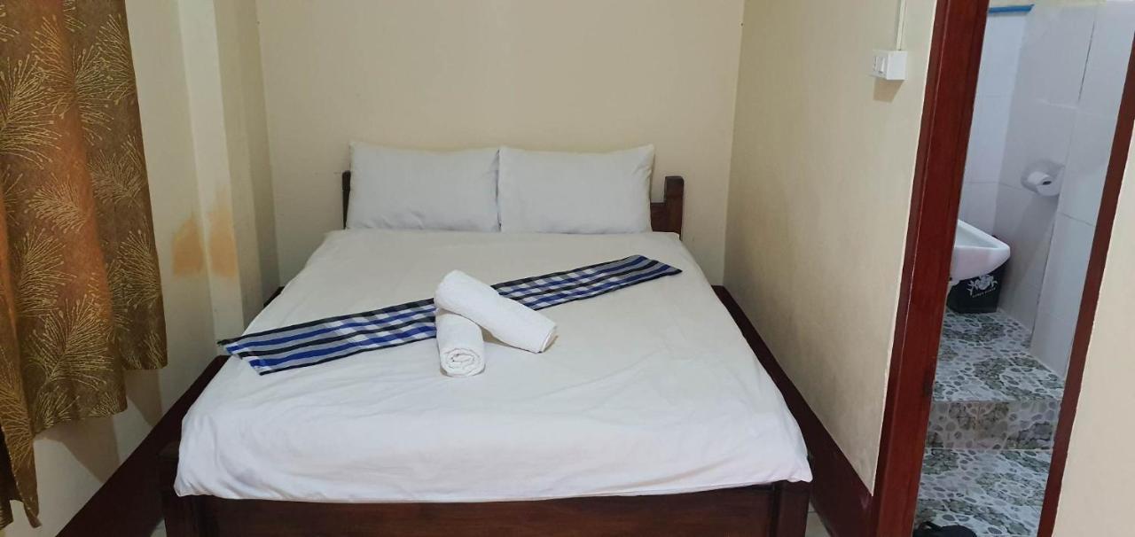 Pakbeng Guesthouse エクステリア 写真