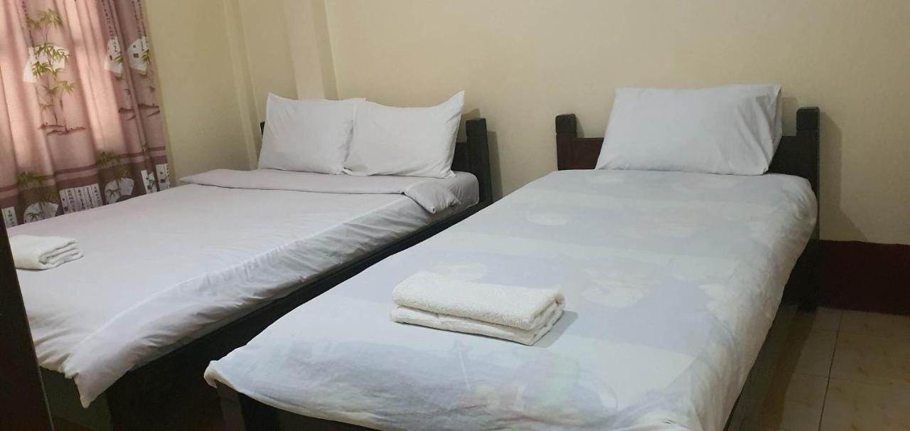 Pakbeng Guesthouse エクステリア 写真